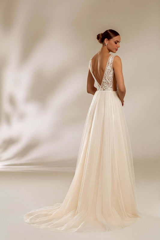 Agnessa Wedding Dress Elegance - violetta - bridal