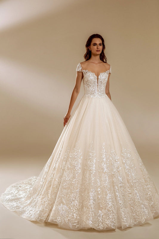 Elegant wedding dress Esmeralda - violetta - bridal