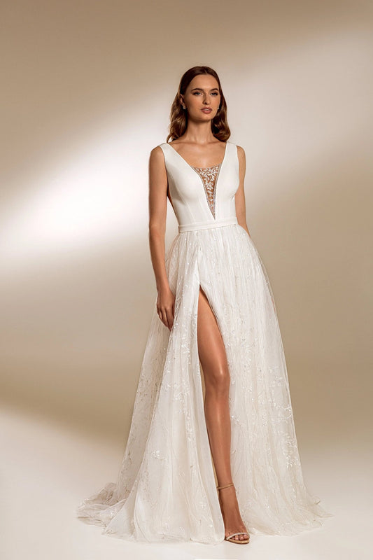 Elegant wedding dress Geraldine - violetta - bridal