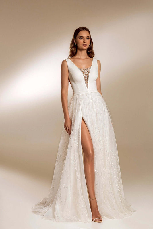 Elegant wedding dress Geraldine - violetta - bridal