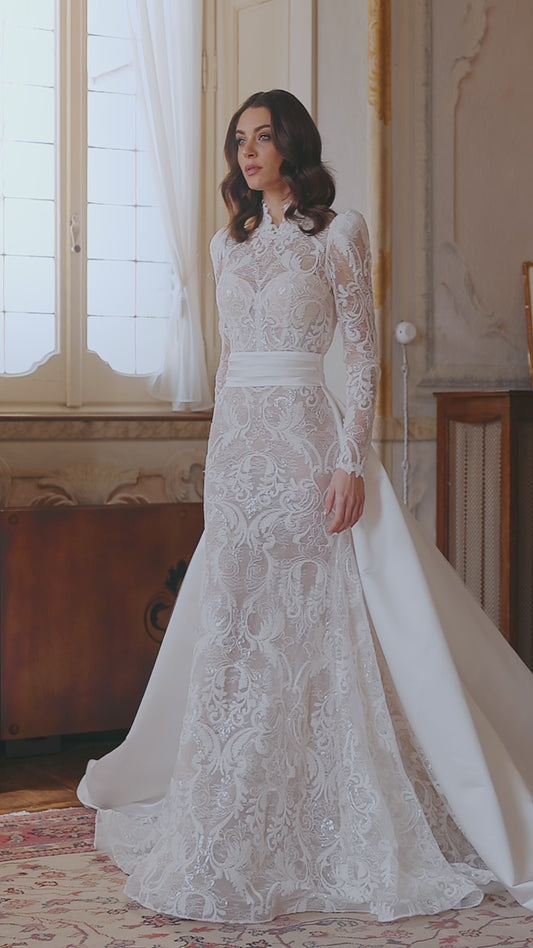 Vergina fitted silhouette bridal dress