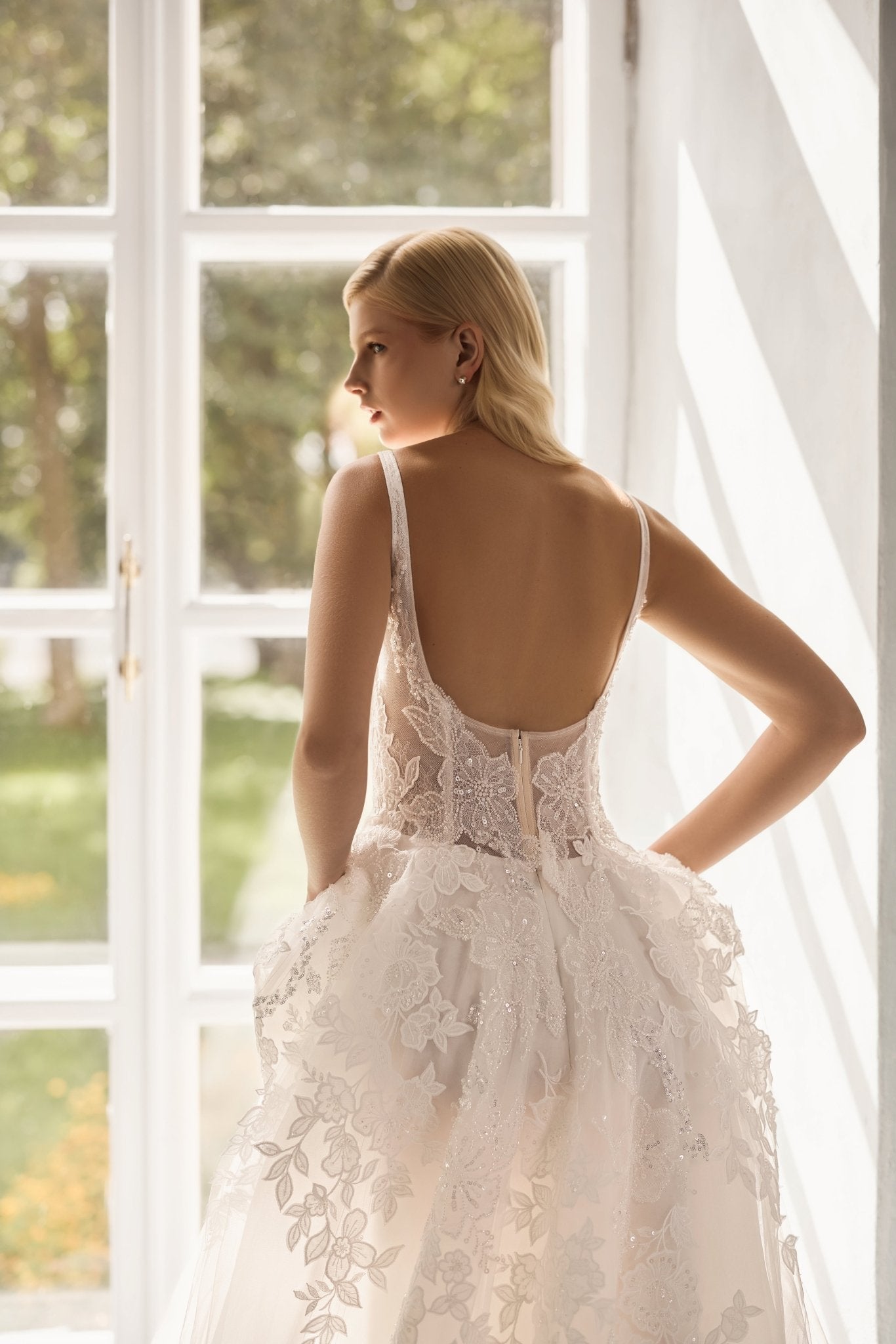 Adriana timeless sophistication - violetta - bridal