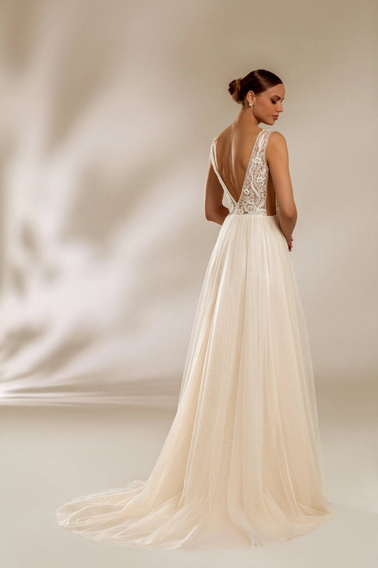 Agnessa Wedding Dress Elegance - violetta - bridal