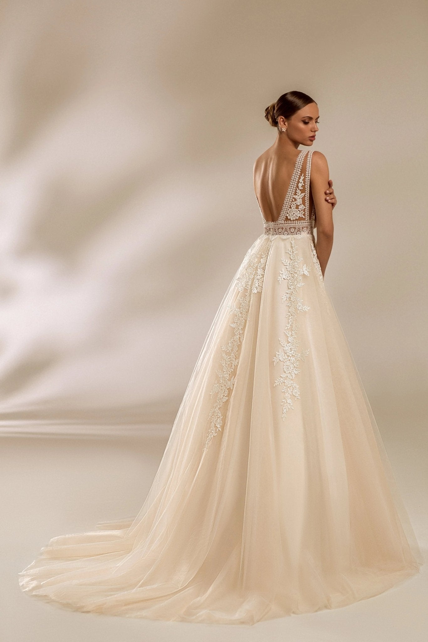 Elizabetee unique wedding dress style - violetta - bridal