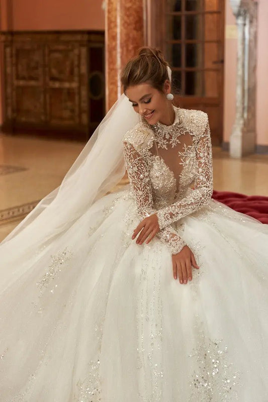 Exclusive wedding dress Jasmin - violetta - bridal