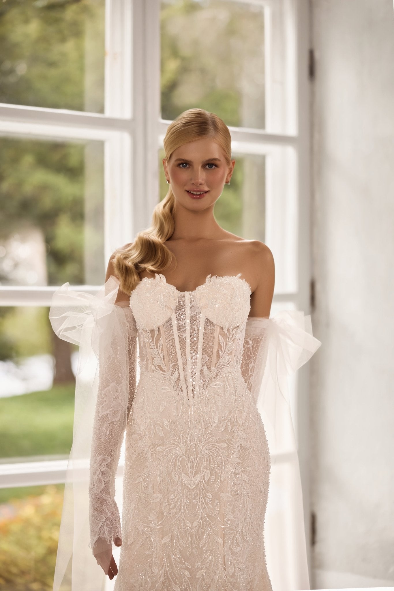 Ilaria gown elegance - violetta - bridal