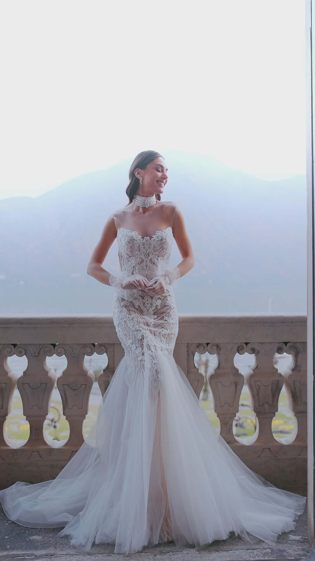 Teresa elegant fitted silhouette dress