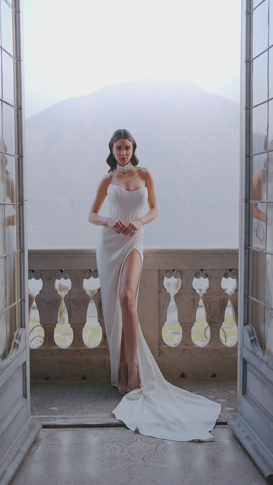 Cindy stretch satin wedding dress