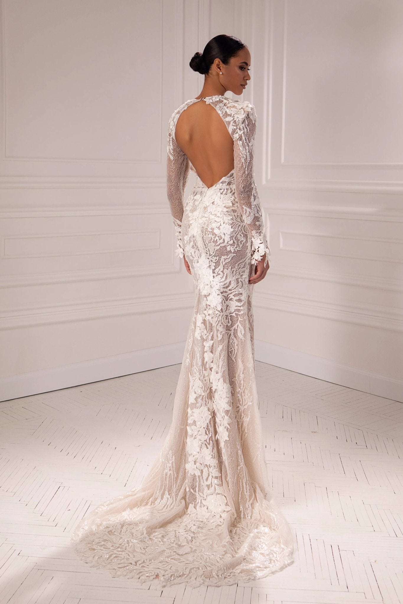 Experience the Elegance of Rebecca with Lining - violetta-bridal