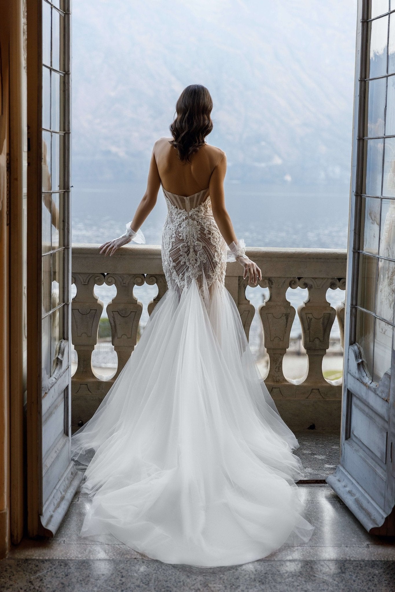 Teresa elegant fitted silhouette dress - violetta - bridal